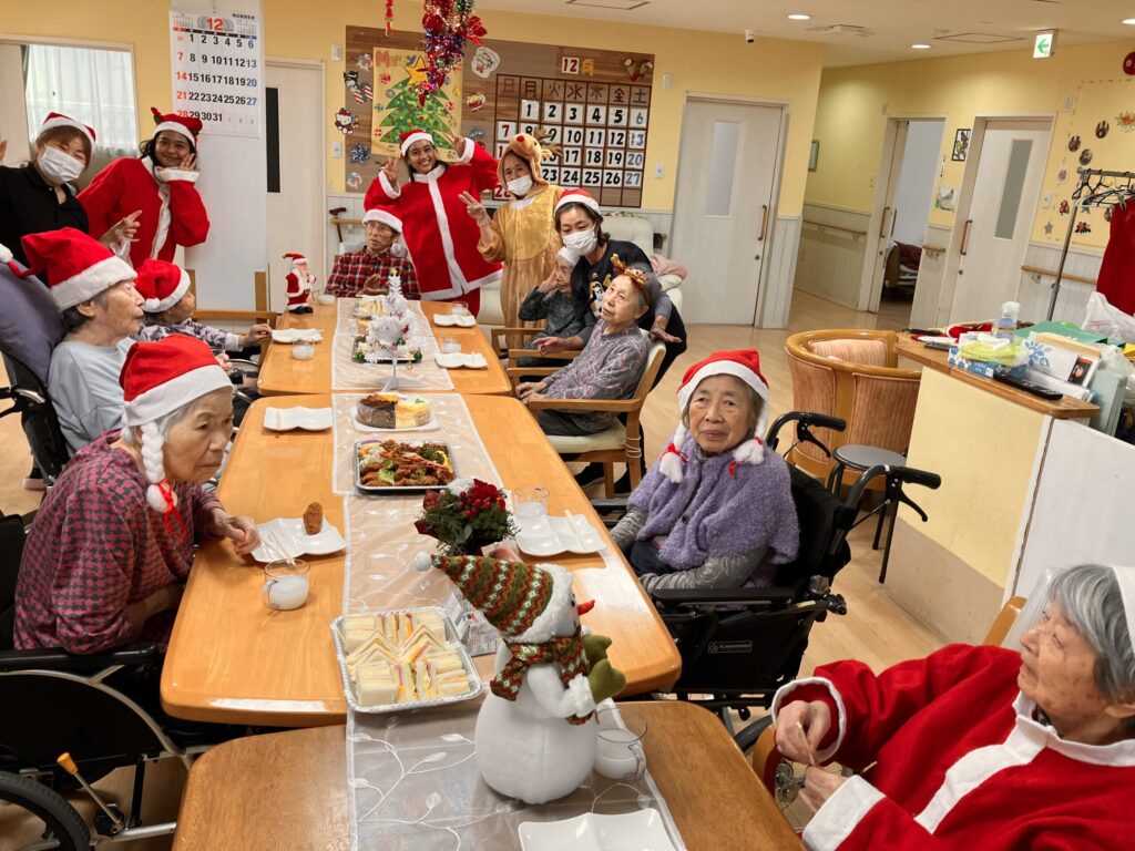 クリスマス会🤶🎄のサムネイル画像