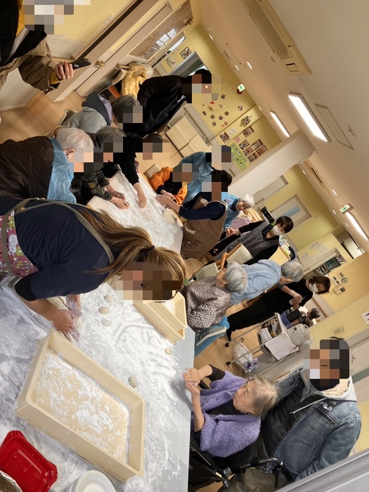 餅つき大会✨のサムネイル画像