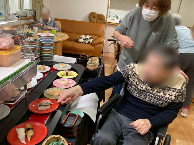 おたんじょう会・お食事会🍣のサムネイル画像