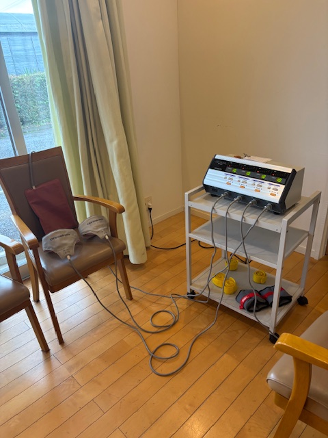 ホットパックパイセン登場(@￣□￣@;)！！のサムネイル画像